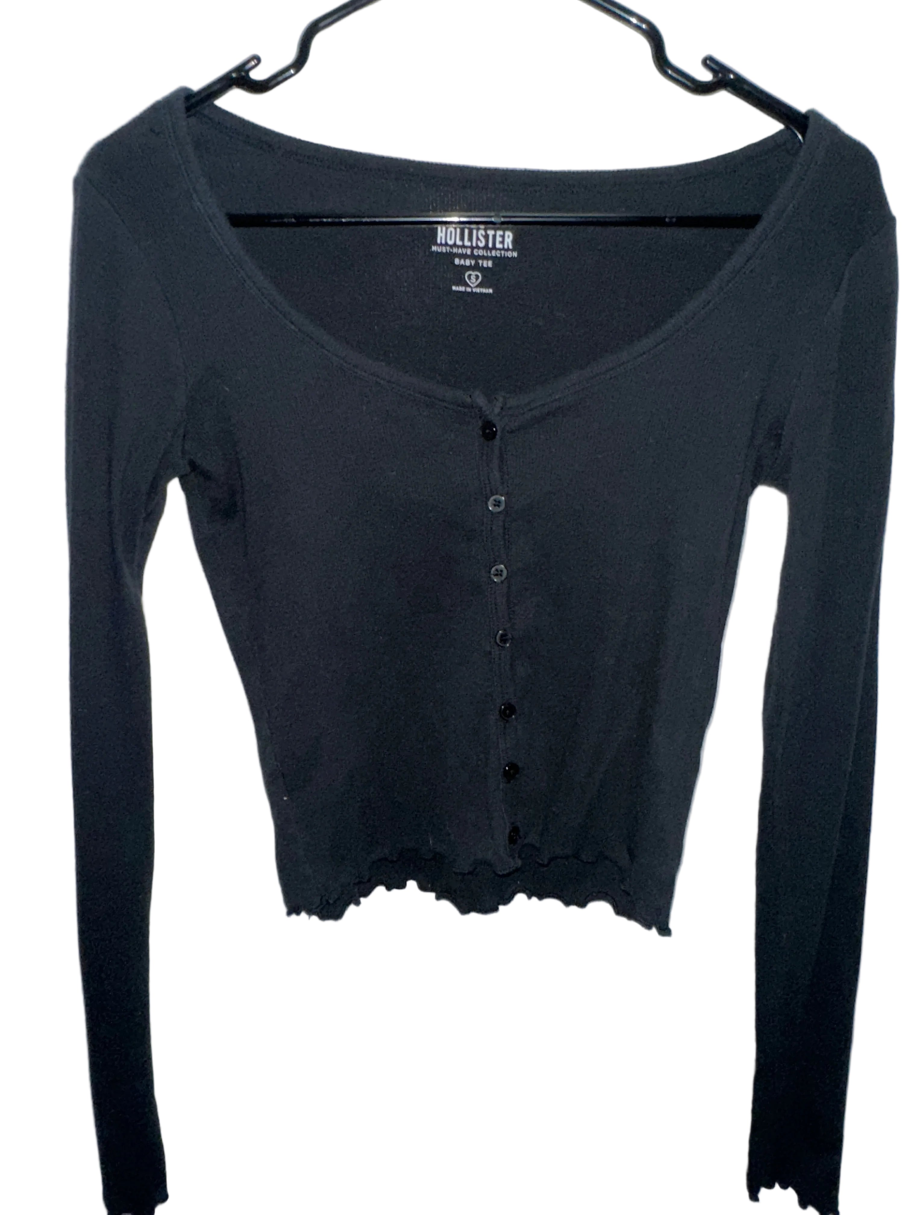 “Hollister” Cropped Long Sleeve Baby Tee SM