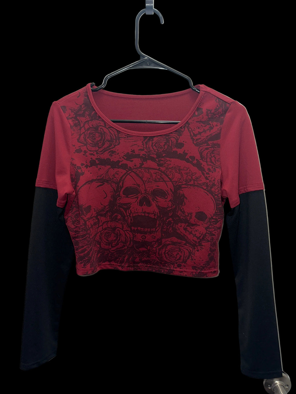 Skull Cropped Long Sleeve Top MED